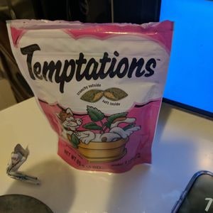 Temptations Classic Blissful Catnip Flavor Cat Treats